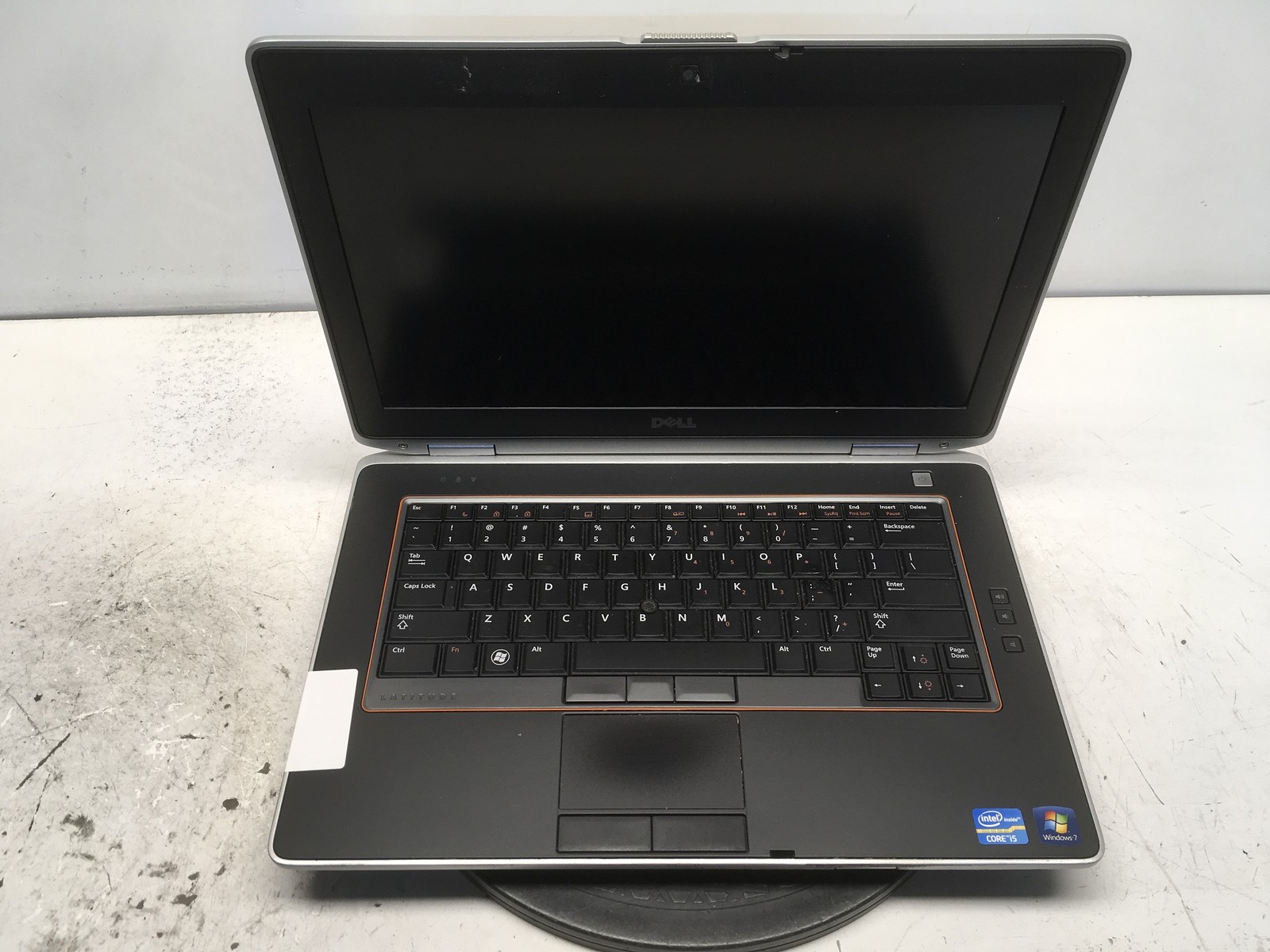 Dell Latitude E6420 Intel i5-2520M 2.5GHz 8 GB NO HDD No Batt