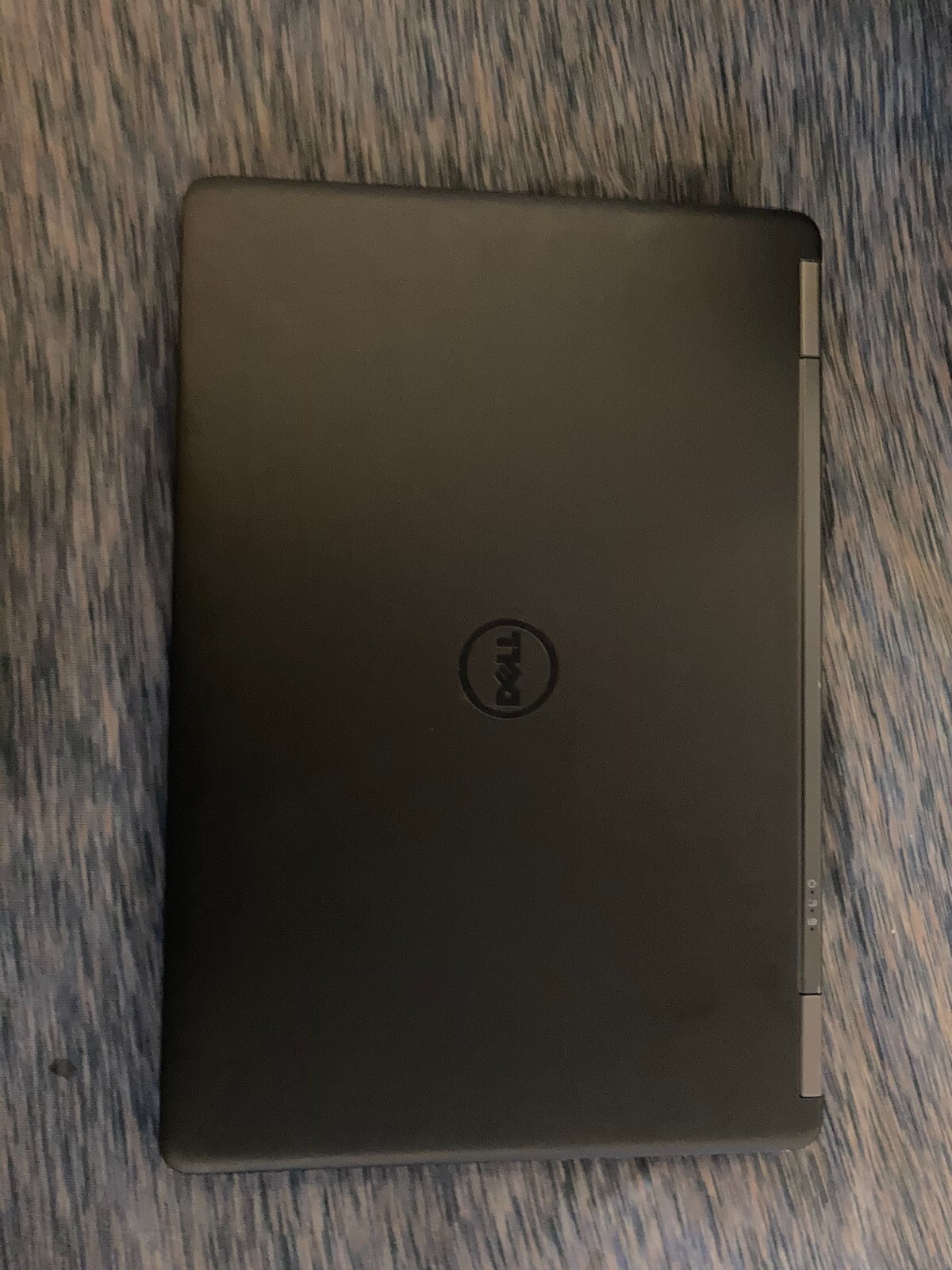 Dell Latitude E7250 12.5″ (256GB, Intel Core i7 5th Gen., 2.60GHz, 16GB) Laptop