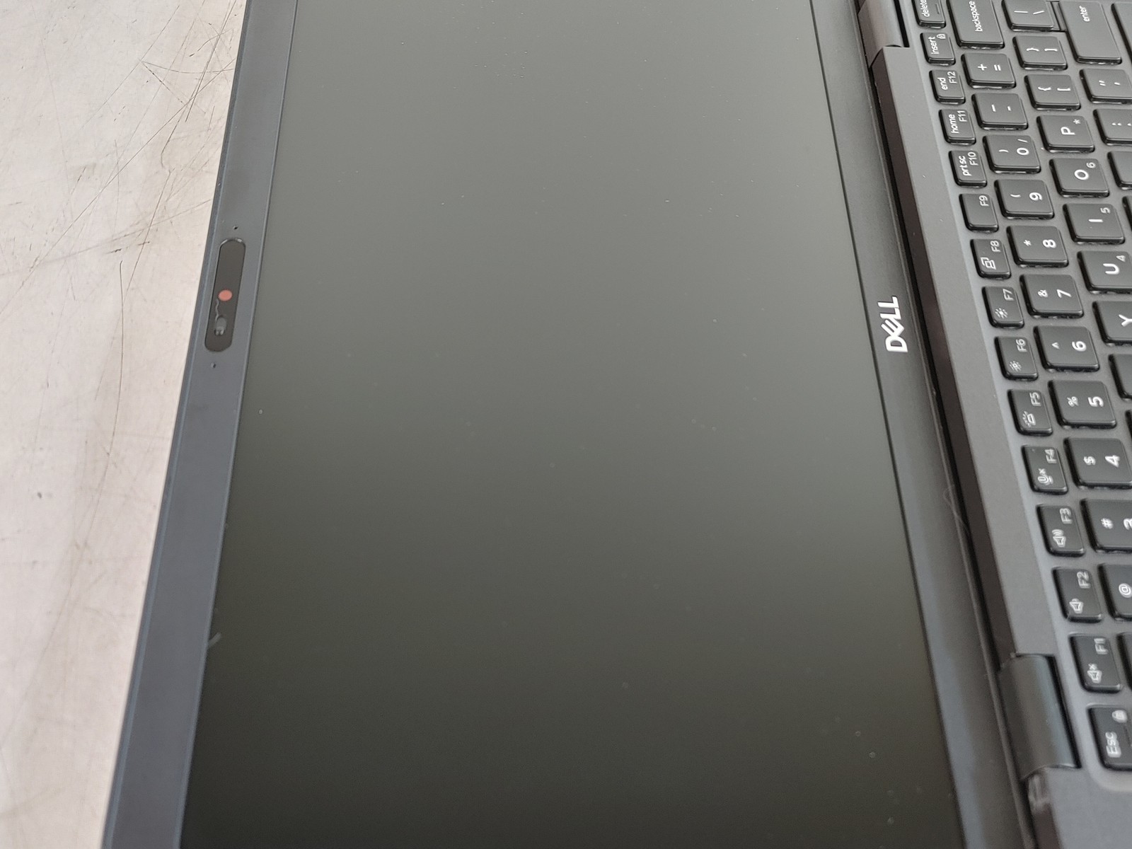 Dell Latitude 5400 Core i5-8365U 1.60 GHz 8 GB DDR4 No HDD