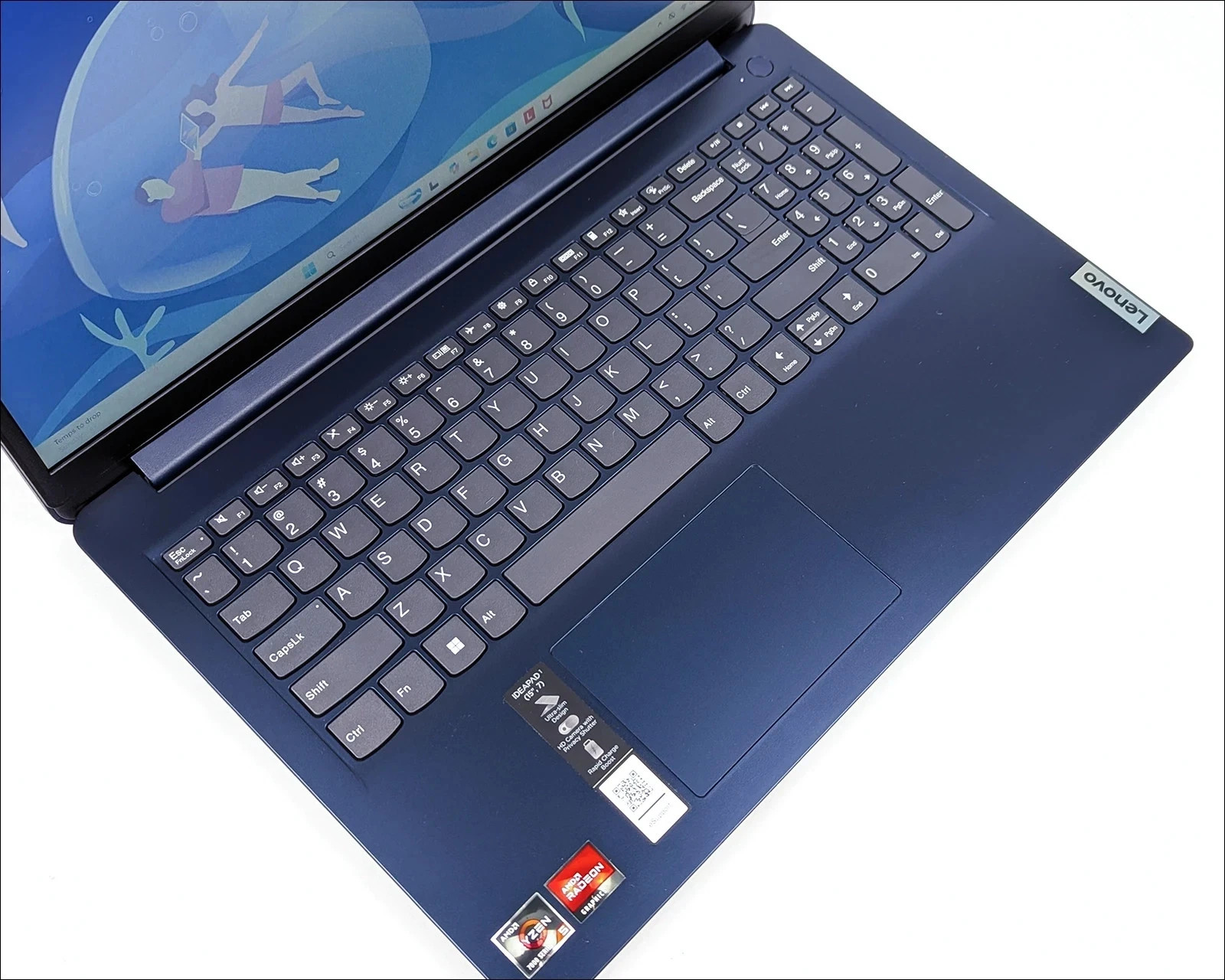 Lenovo IdeaPad 1 – 15AMN7 Ryzen 5 7520U 8GB 256GB SSD 15.6″ FHD Win11