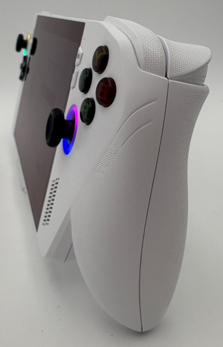 Asus ROG Xbox Ally 7″ FHD 120Hz Gaming Handheld AMD Ryzen Z2 A 16GB 512GB SSD