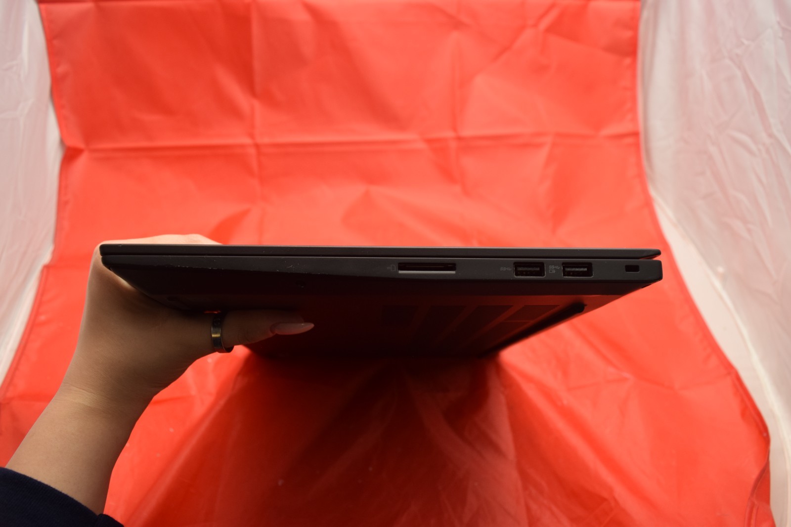 Lenovo ThinkPad X1 Extreme Gen 4 16 UHD+ i7-11800H 2.30GHz 32GB 512GB RTX 3060