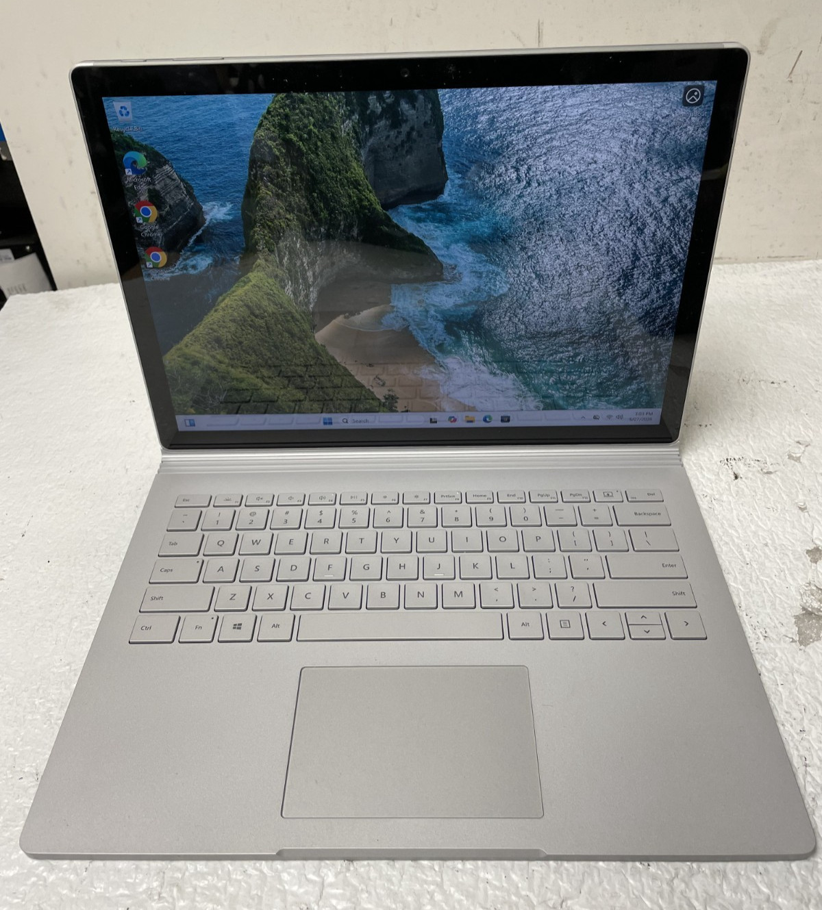 Microsoft Surface Book 3 i5-1035G7 @1.20GHz 8GB RAM 256GB SSD Win11Home READPart