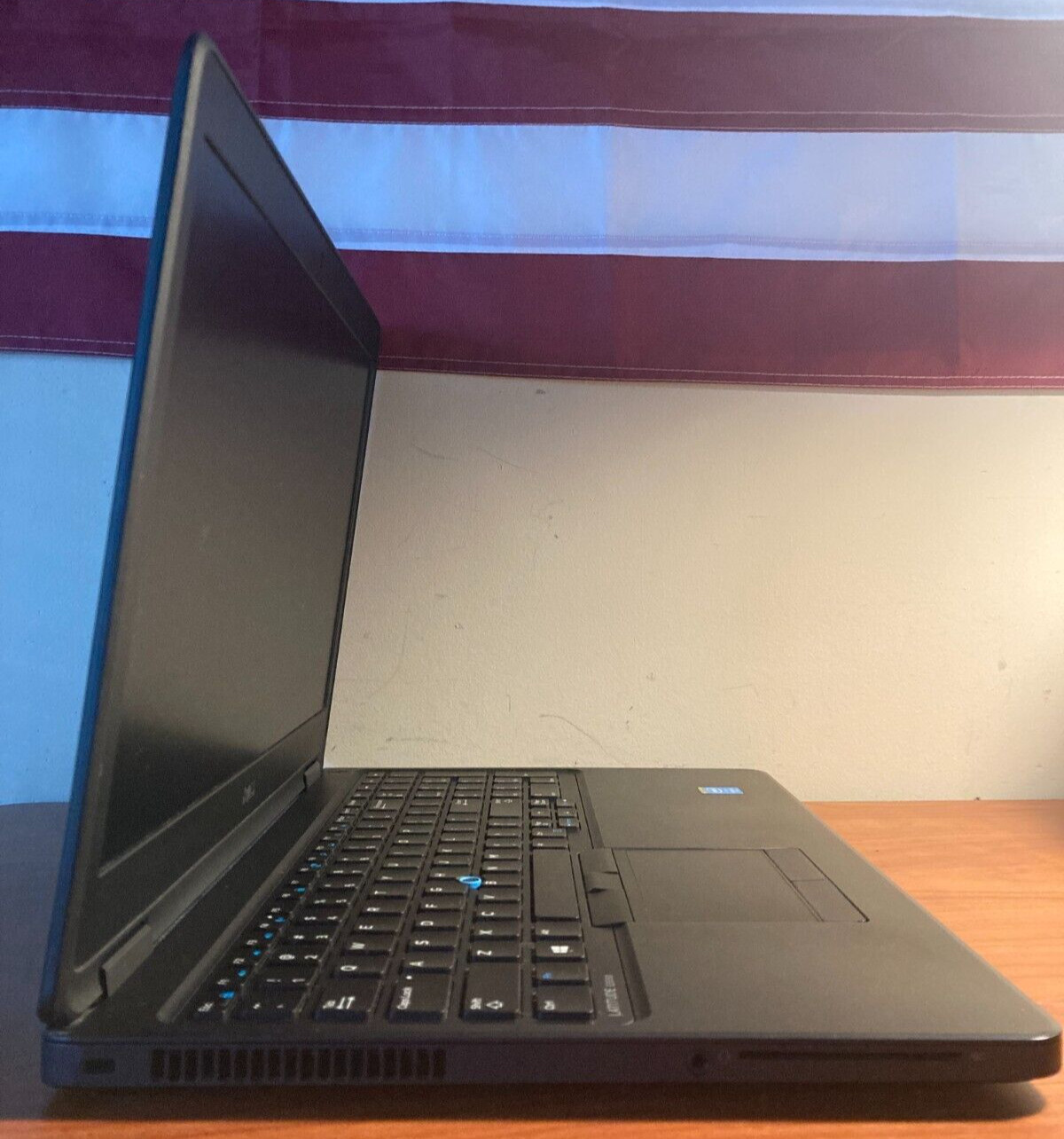 Dell Latitude E5550 15.6″ Intel Core i5 (5th Gen) 5300U **NO OS NO RAM NO HDD**