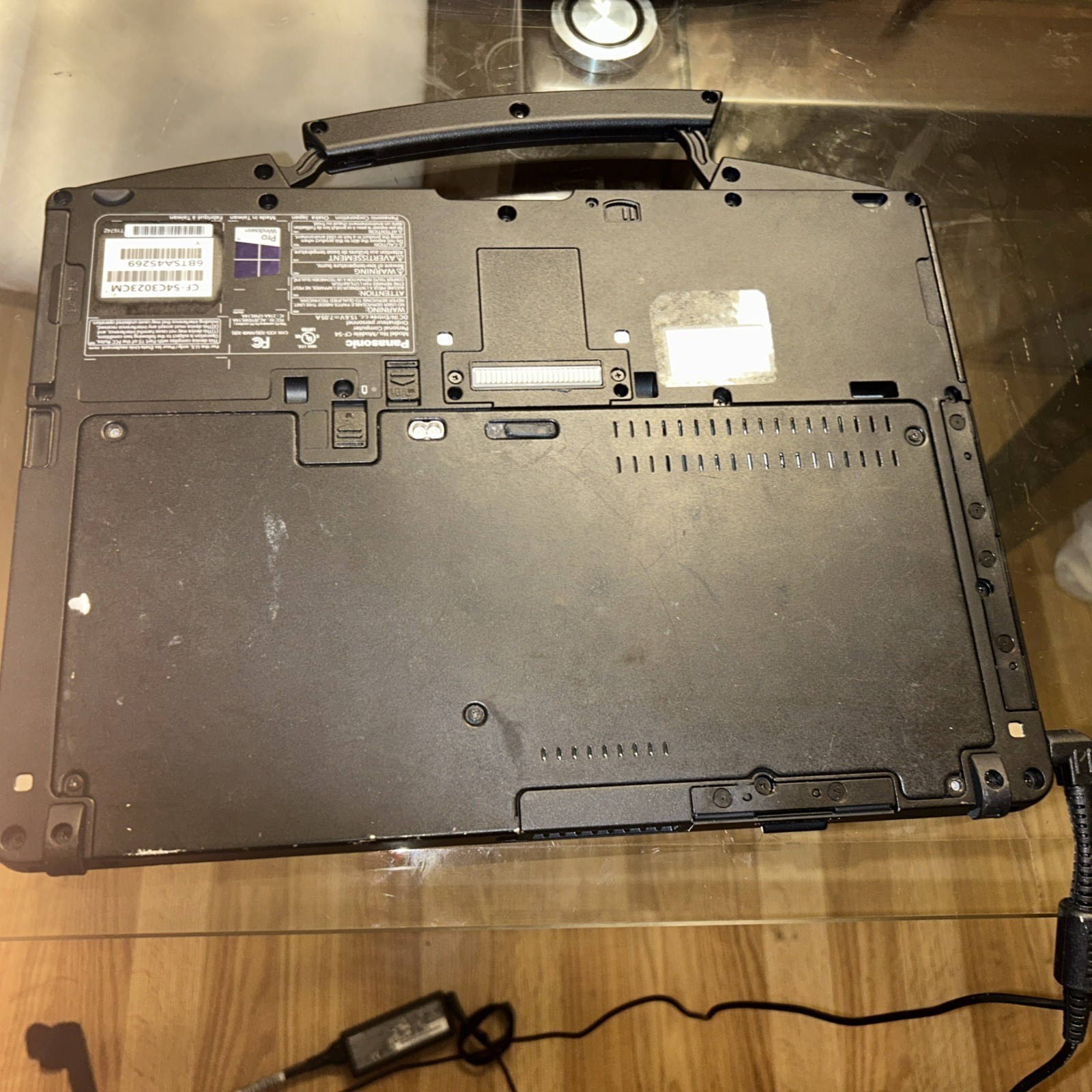 Panasonic Toughbook CF-54 MK1 Intel i5-5300U 4 GB Ram 240GB SSD Win10 Pro
