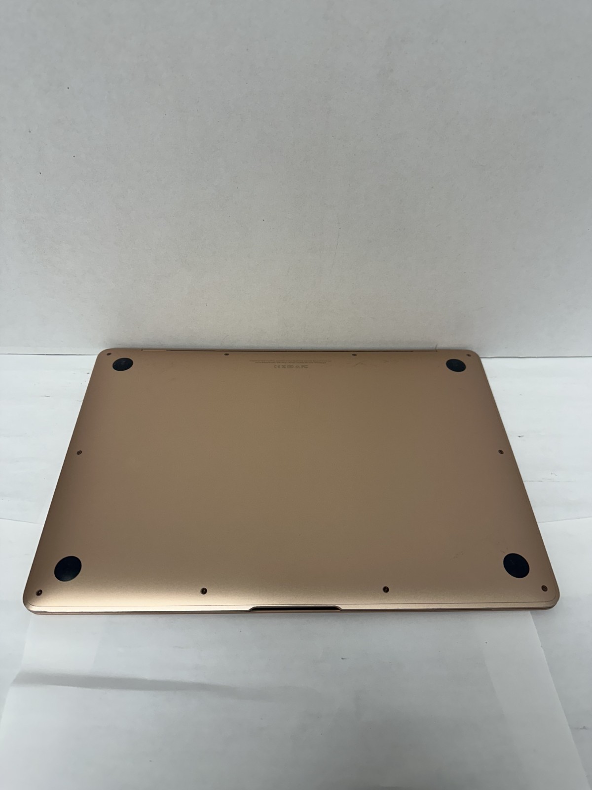 Apple MacBook A1932 i5-8th/8GB 128GB SSD Mojave (No Charger) Late 2018 13″