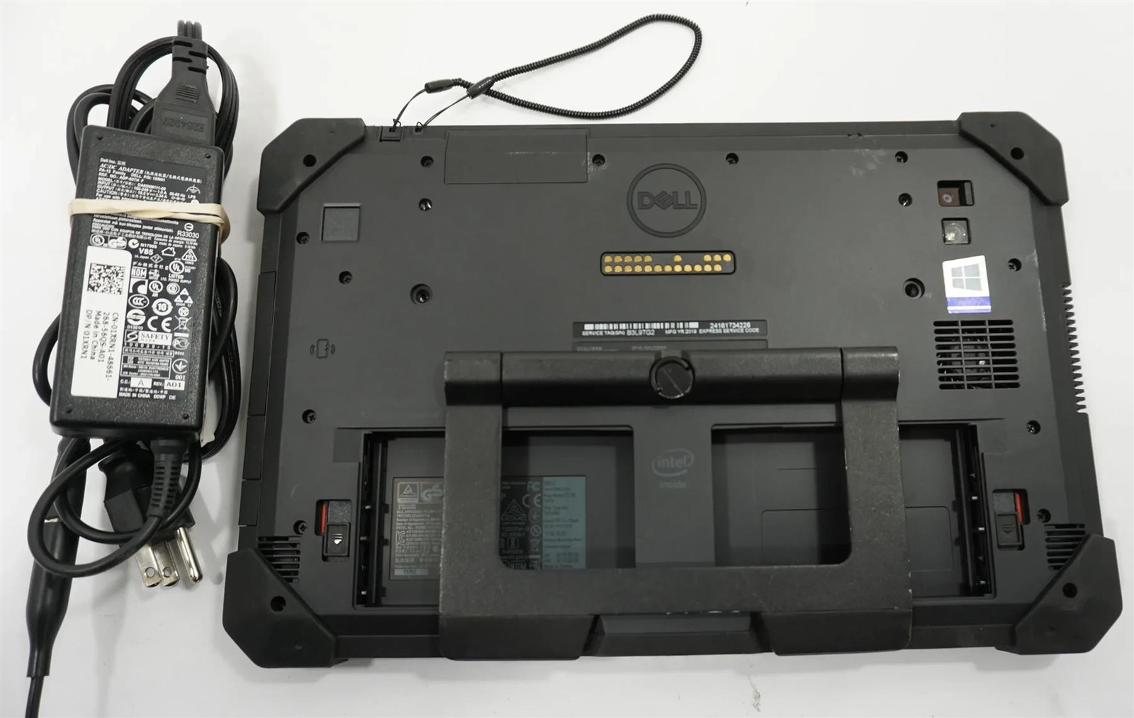 Dell Latitude 7212 Rugged Extreme 11.6″ Core i7-7600U 2.8GHz 16GB 256GB