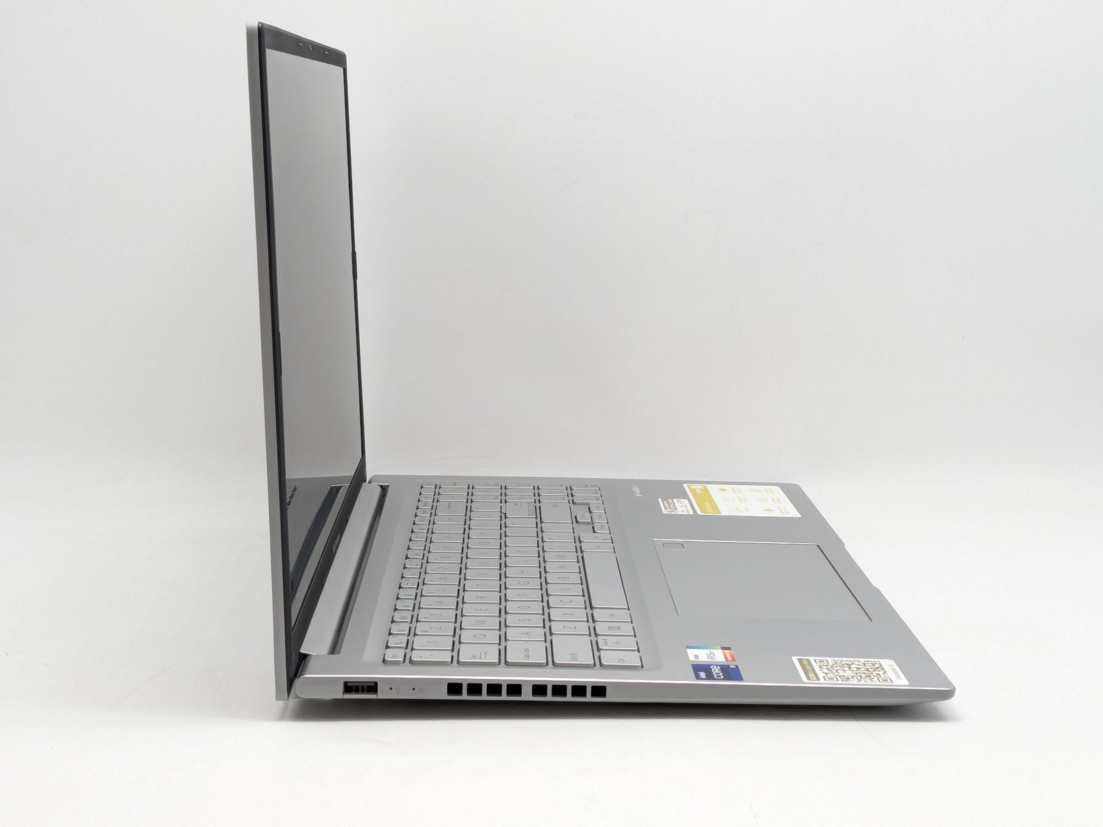 ASUS Vivobook F1605VA 16″ i9-13900H 16GB DDR4 1TB SSD Windows 11 Home