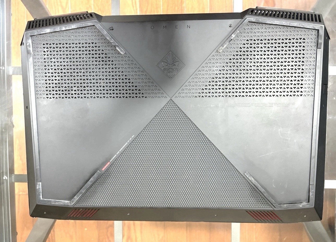 Hp Omen/ 7th I7/32 Ram/256ssd/win 10 Pro/ Charger Included/ Gaming Laptop