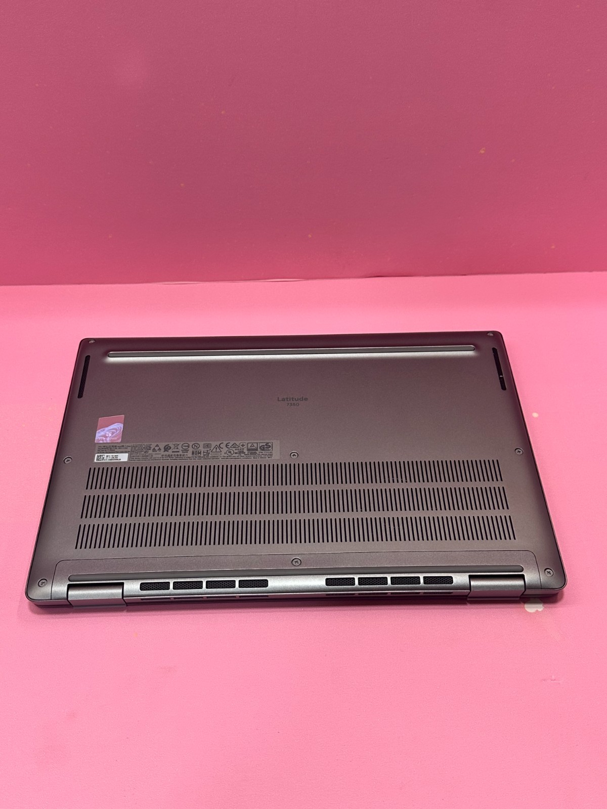 Dell latitude 7350 13.3″ Core Ultra 7 1.7GHz 32GB RAM 500GB SSD