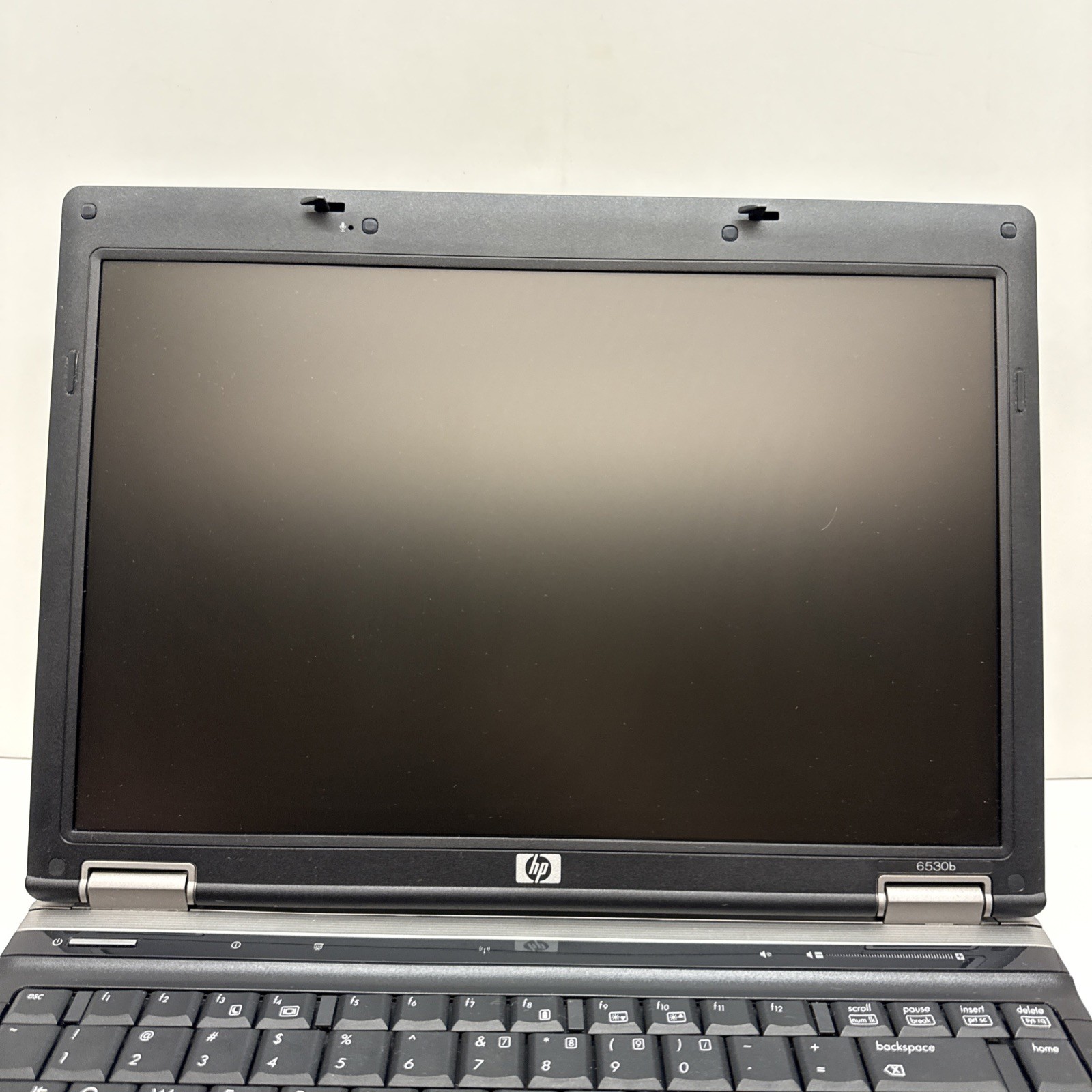 HP Compaq 6530b Intel Celeron CPU T1600 1.66GHZ 3GB RAM 150GB HDD Windows Vista