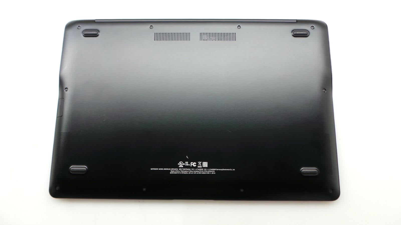 Samsung Notebook NP940Z5L | 15.6″ | i7-6700HQ | 8GB 256GB SSD | Touchscreen