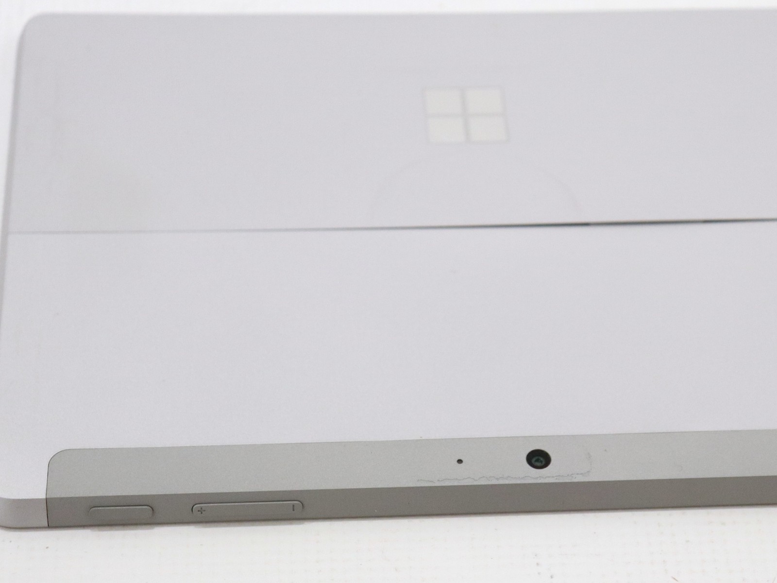 Microsoft Surface Go 2 1926 10.5″ Intel Core M3-8100Y 4GB 64GB Win 11 Pro – Read