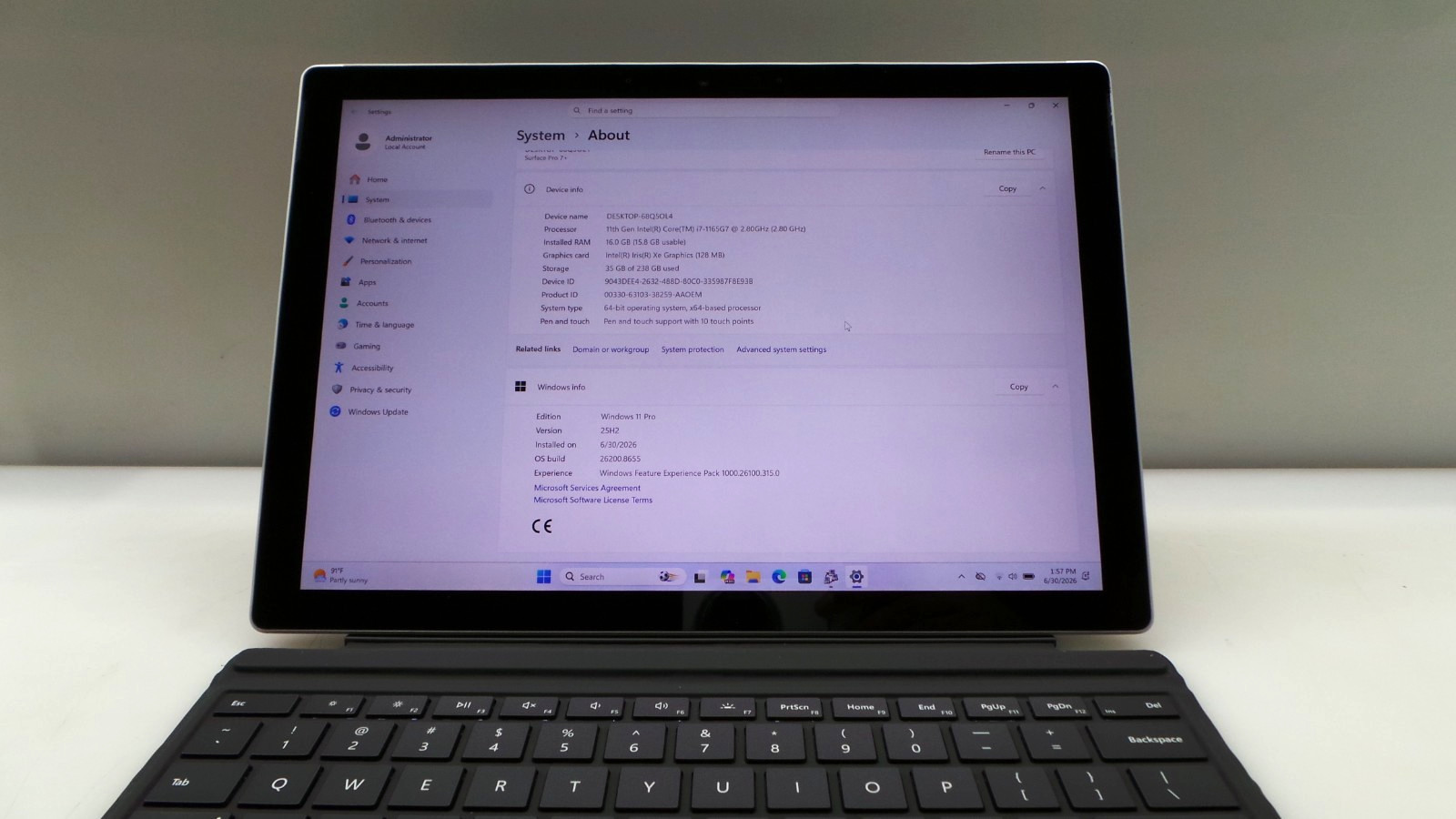 Microsoft Surface Pro 7+ 12.3″ i7-1165G7 2.80GHz 16GB RAM 256GB SSD | WIN 11 PRO