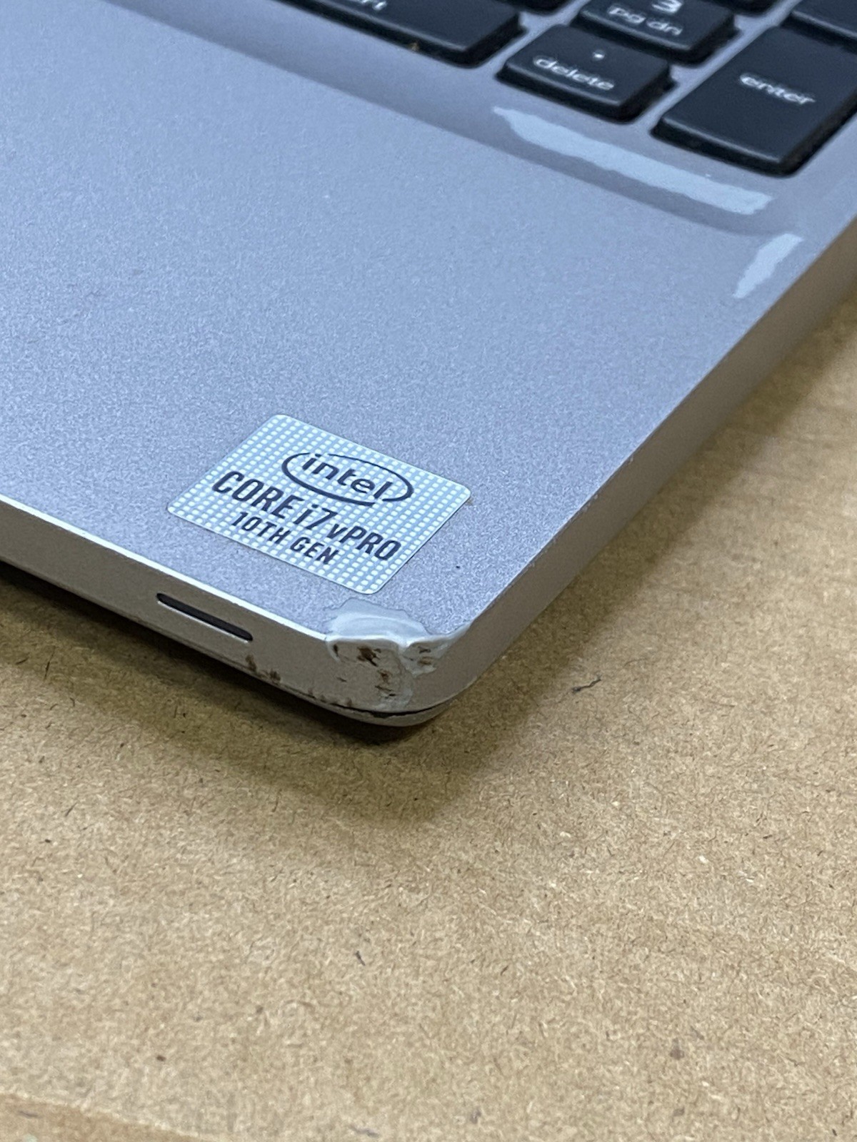 Dell Latitude 5510 15.6″ Core i7-10610U @ 1.80GHz 16GB RAM 256GB SSD Win 11 Pro.