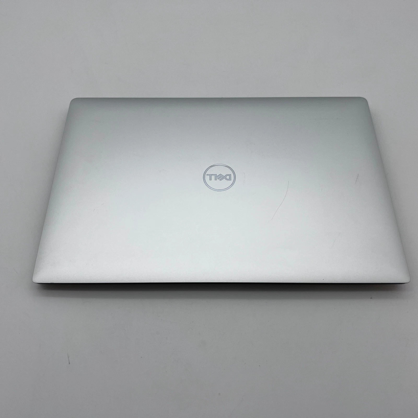 DELL XPS 15 9570 4K TOUCHSCREEN i9-8950HK 32GB RAM 1TB NVIDIA GeForce GTX 1050