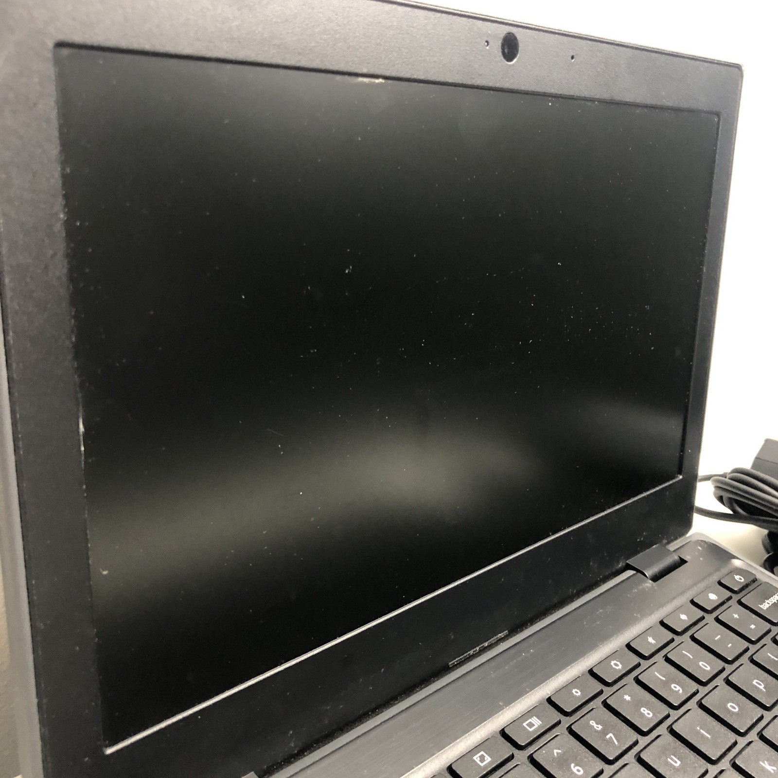 Linux Mint Lenovo 100e Gen 2 Chromebook 11.6″ 4GB With Charger