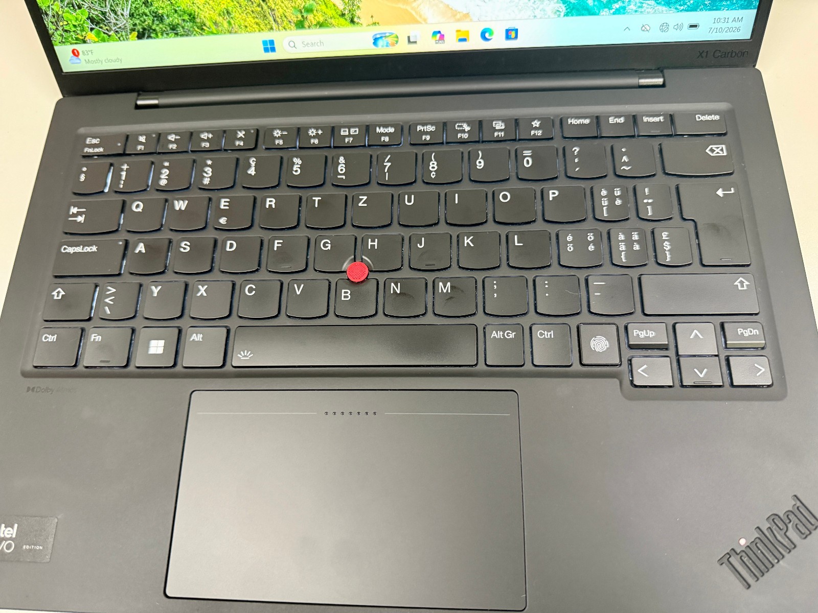 Lenovo ThinkPad X1 Carbon Gen 12 14″ 1.4GHz Ultra 7 155H 32GB RAM 1TB SSD SWISS!