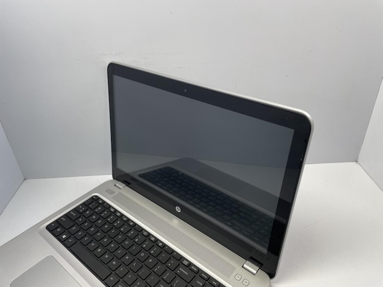 HP PROBOOK 450 G4 Laptop w/ Intel Core i5-7200U 2.50 GHZ + 12 GB No HD/Battery