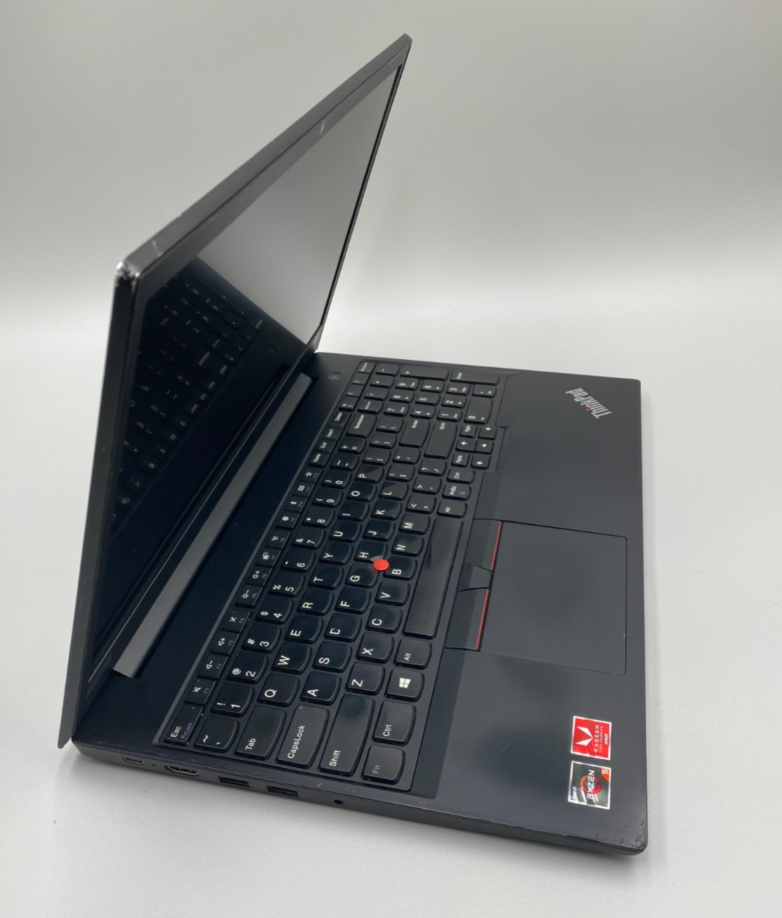 Lenovo ThinkPad E595 AMD Ryzen 7-3700U 8GB DDR4 256GB SSD Black Laptop Fair/Dent