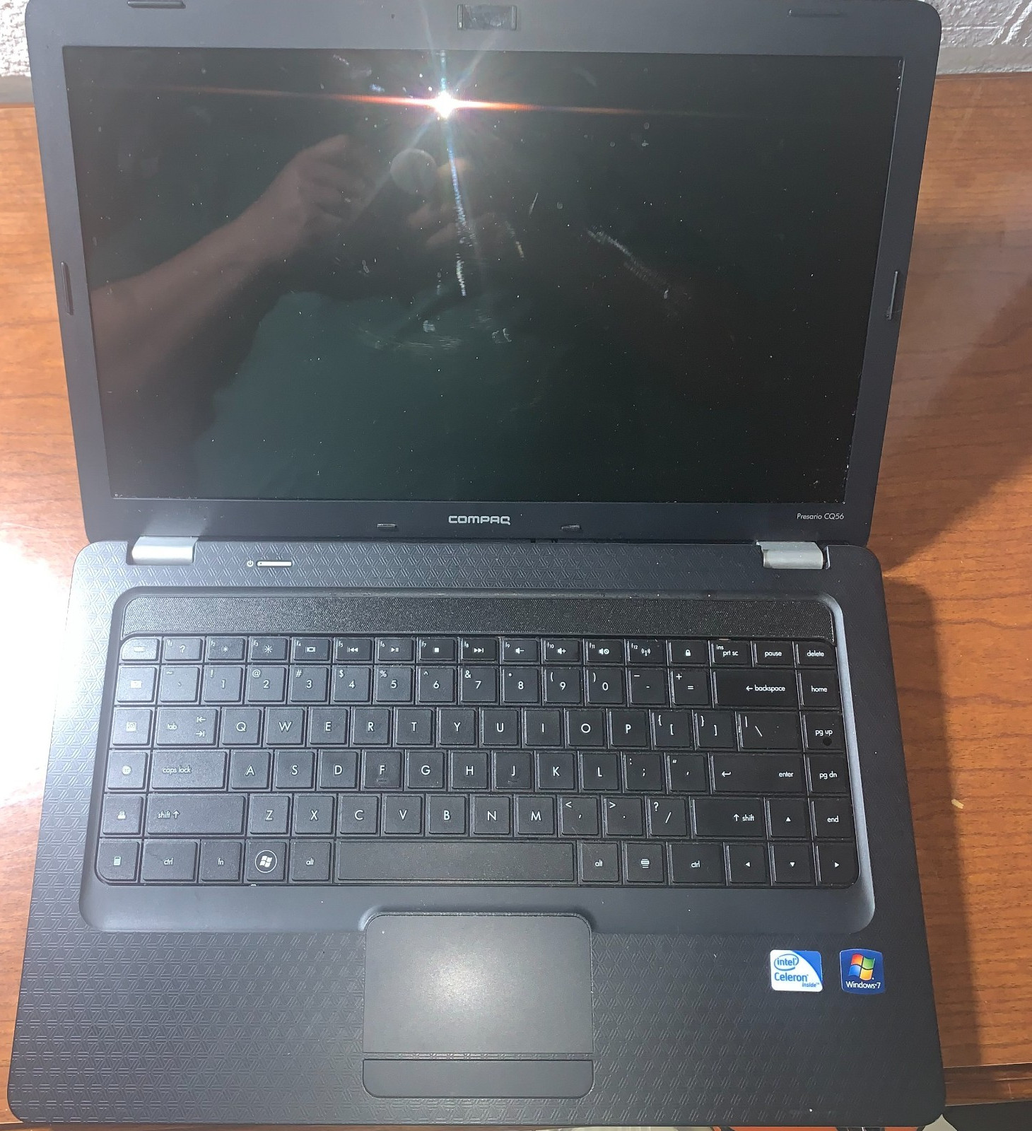 HP Compaq Presario CQ56-115DX ( For Parts Only )