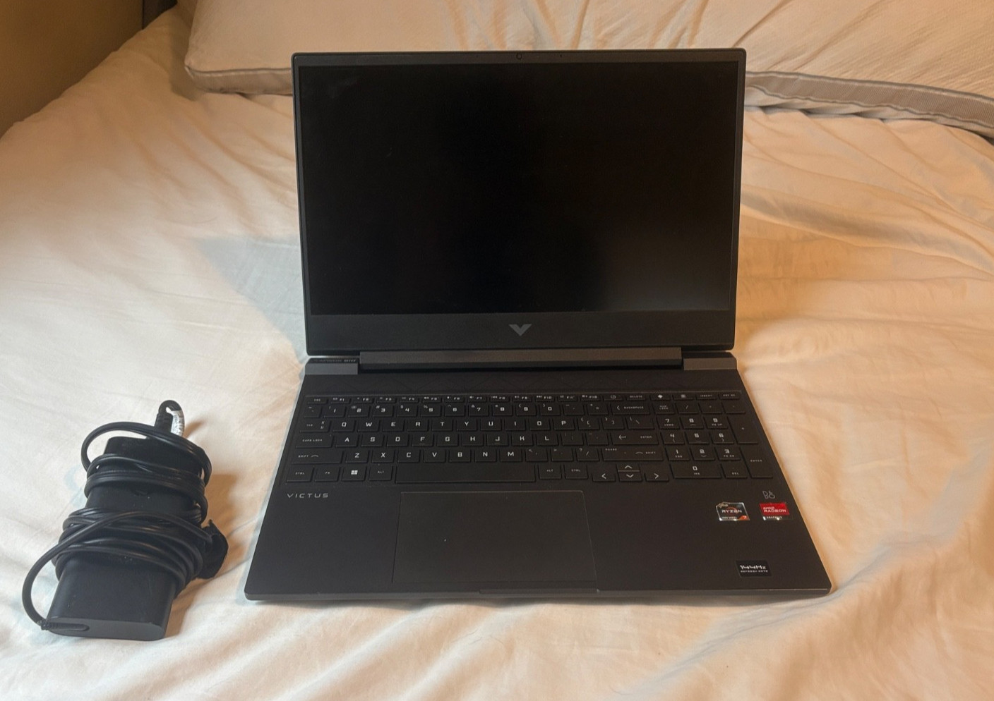HP Victus 15; 15.6” (512GB SSD, AMD Ryzen 7 5800H, 3.2GHz, 16GB RAM, 144Hz Ref)