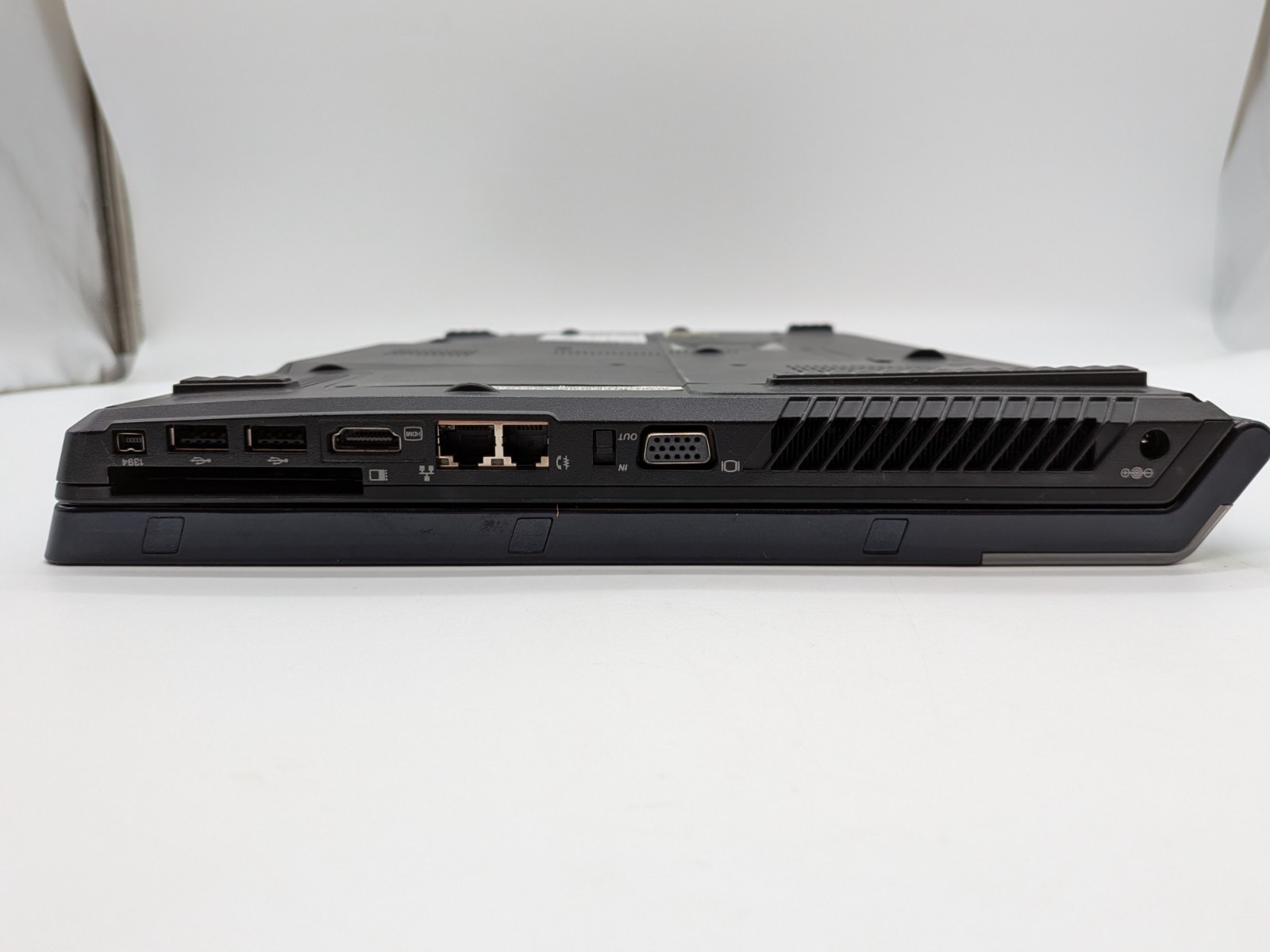 Lenovo Laptop IdeaPad Y710 15.4″ Intel Core Duo 2GB RAM Windows Vista