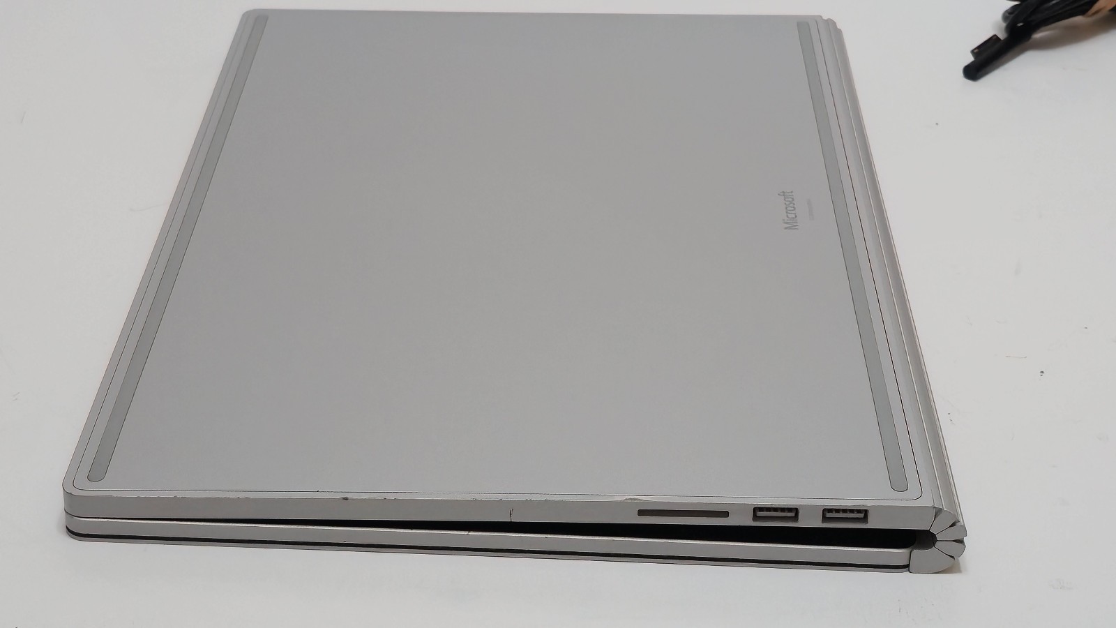 Surface Book 3 15″ (1899) i7-1065G7 32GB RAM 1TB SSD GTX 1660 GPU 6GB GDDR6