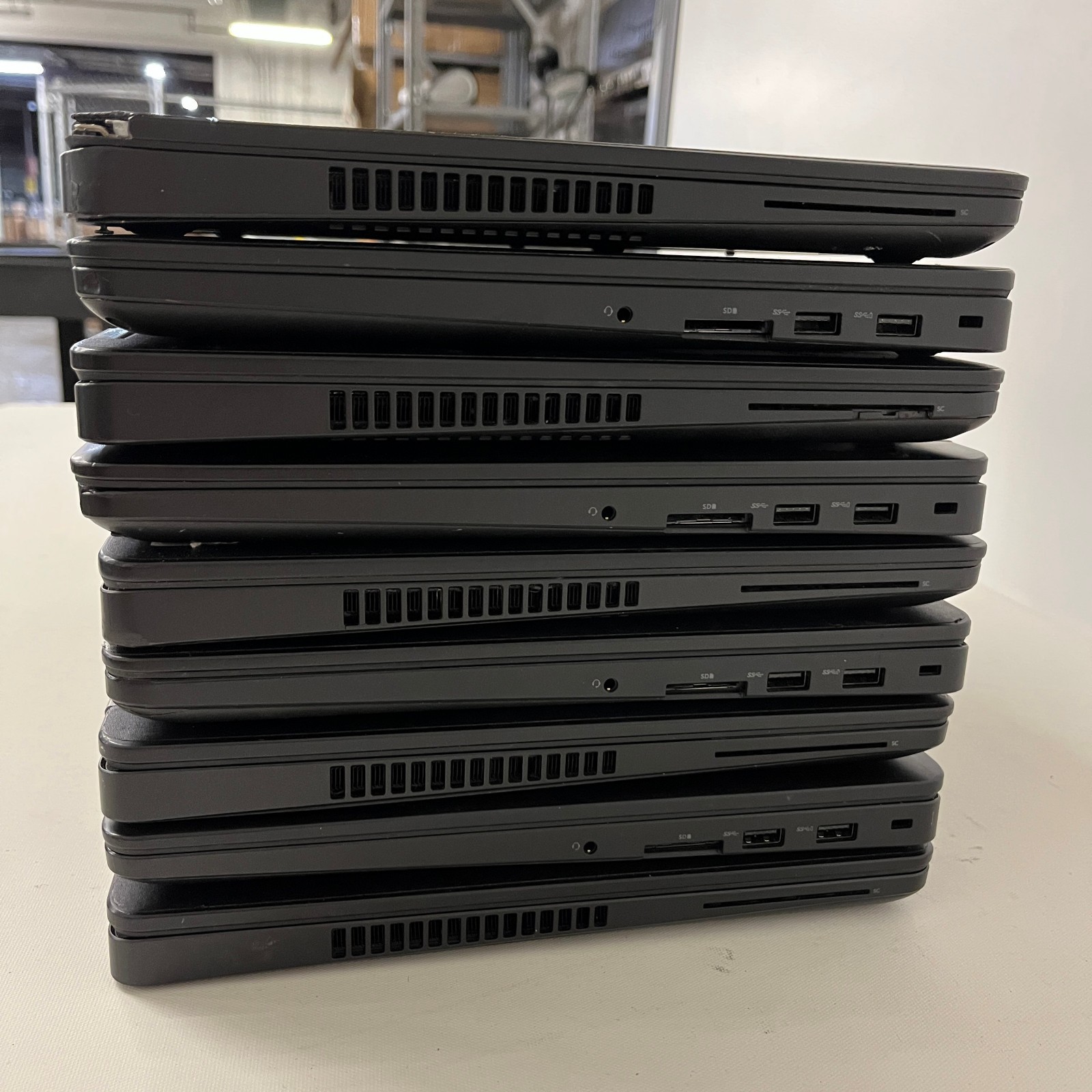 Dell Latitude E5570 i7-6820HQ @2.70GHz | 500GB SSD | 16GB RAM | No OS | Lot of 9