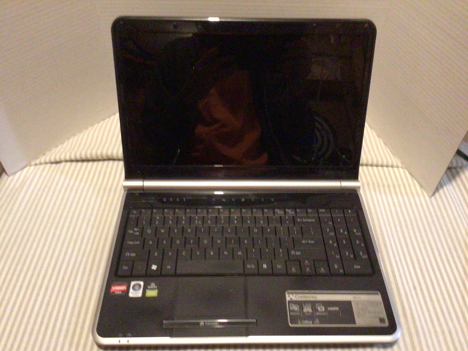 15.6” Gateway MS2274 AMD Athlon 64 X2 Scraps/Salvage