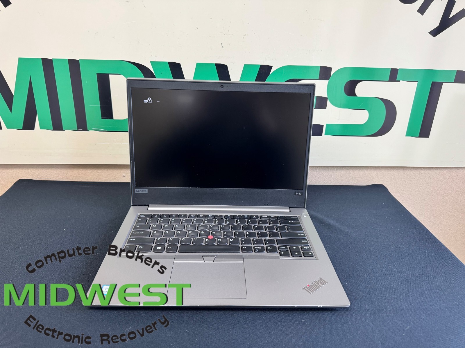 Lenovo ThinkPad E480 i5-8250U 1.6GHz 8GB RAM (NO OS/HDD/SSD + BIOS Locked)