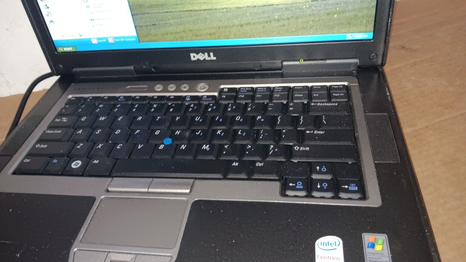 Vintage Dell Latitude D830 D820 Retro XP Gaming Laptop Windows XP pro 4GB Ram