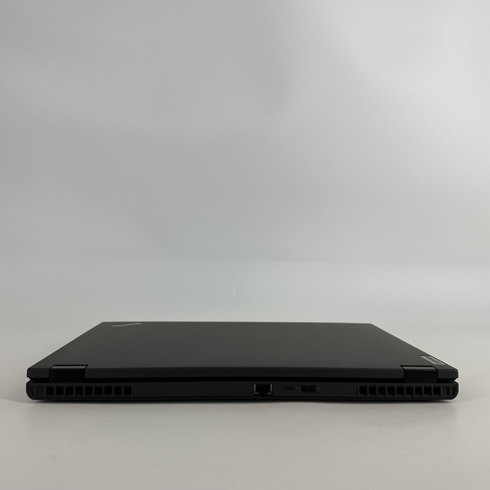 Lenovo ThinkPad P16v Gen 2 UHD+ 1.4 GHz Ultra 7 155H 32GB 2TB SSD RTX 1000 Ada