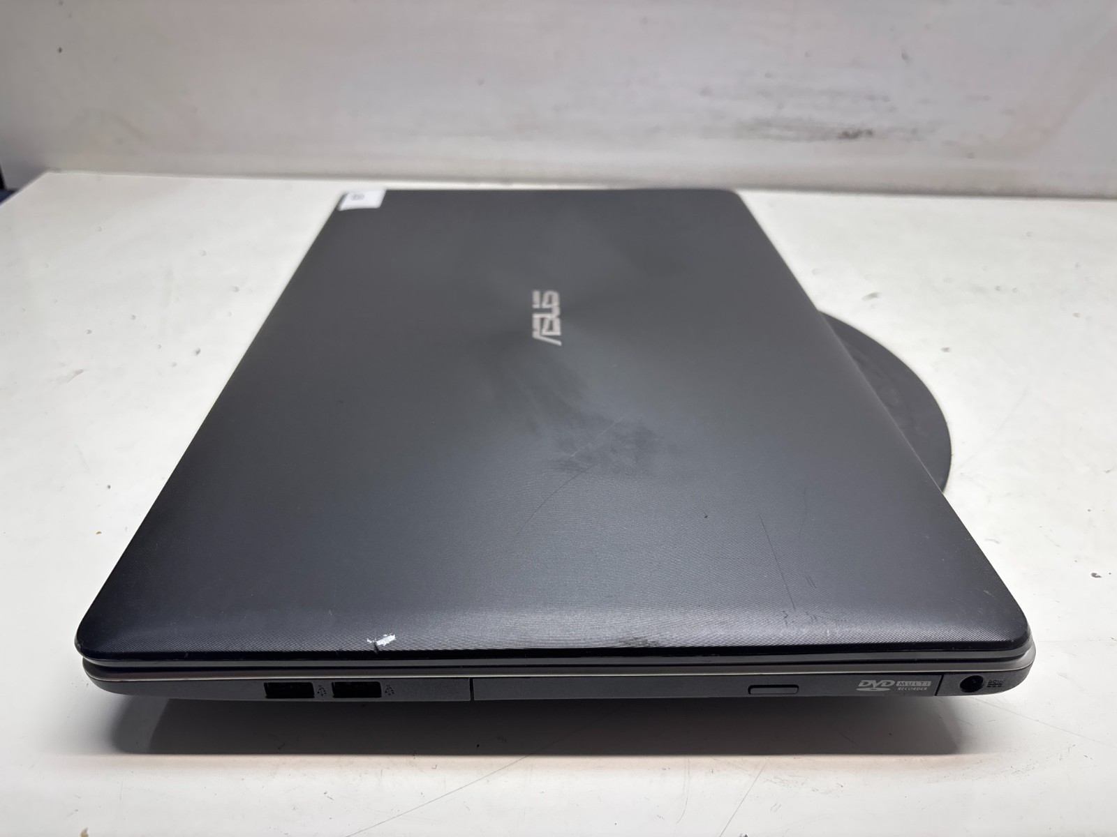 Asus R751JN-MH71 Intel i7-4710HQ 2.50Ghz 16GB 1TB HDD Windows 10 Nvidia GT 840M