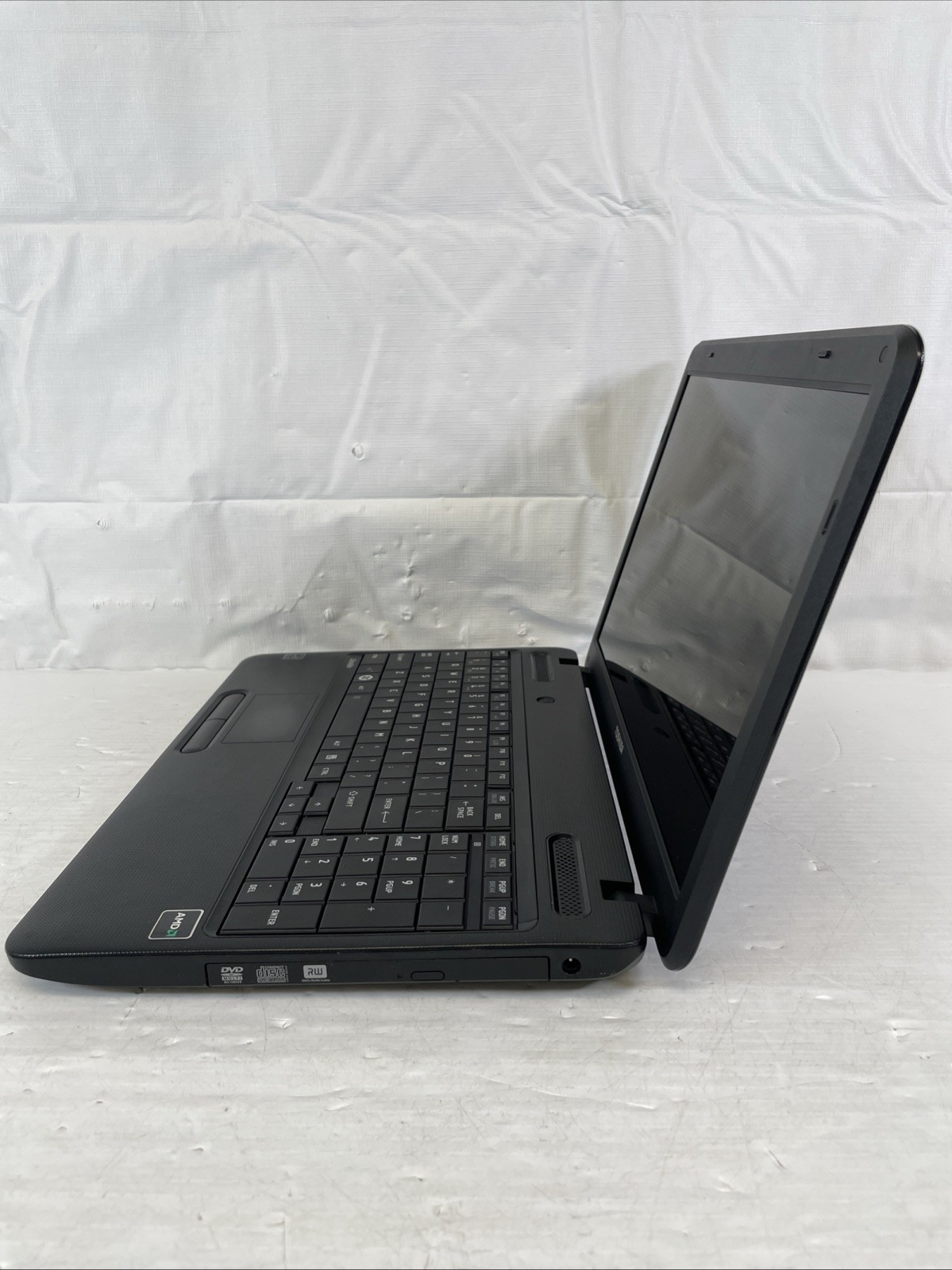 Toshiba Satellite C655D-S50851 Laptop AMD V140 2.3GHz 2GB RAM 320GB HDD WinXP