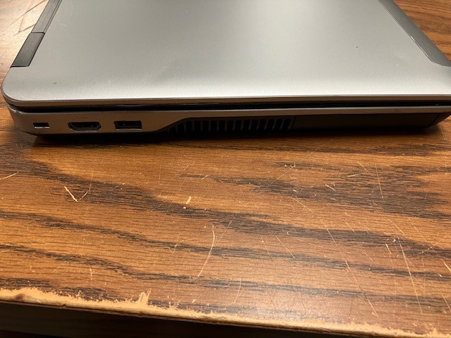 Dell Latitude E6540 15.6″ FHD Laptop | i5-4300M | 8GB RAM | 120GB SSD | Radeon