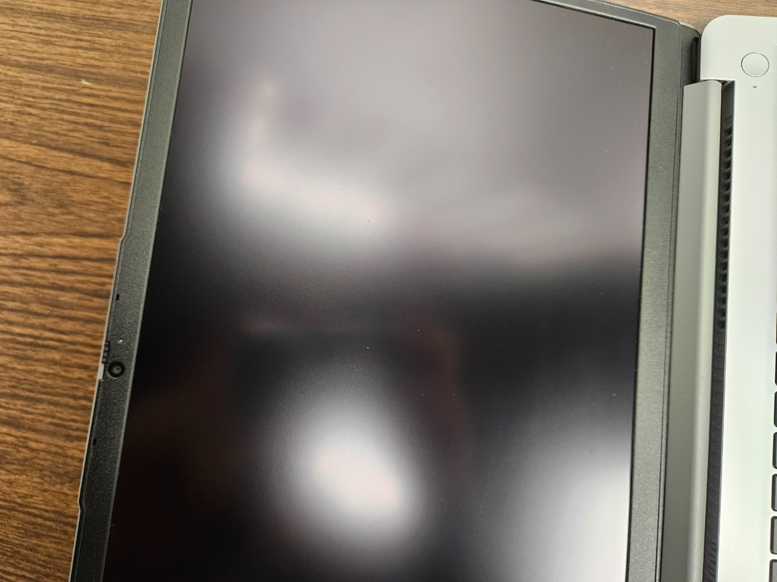 Lenovo IdeaPad 1i 15.6″ Touchscreen i3-1215U 256GB SSD 8GB RAM Windows 11