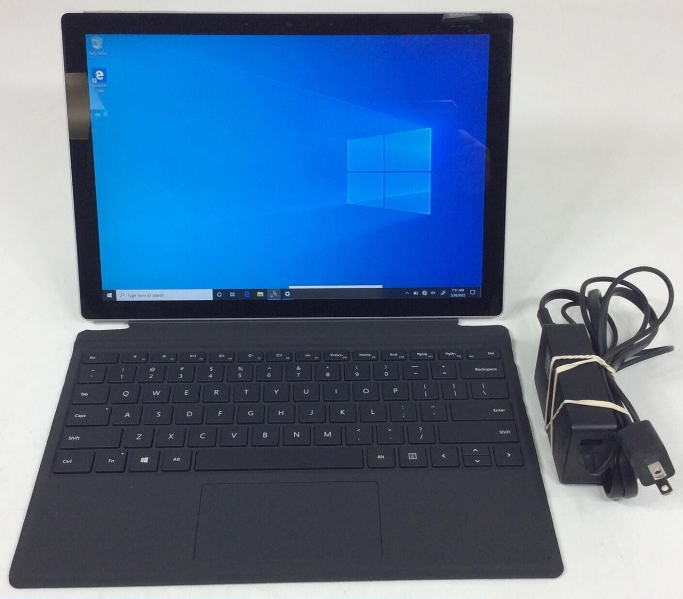 Microsoft Surface Pro 6✔12.3″✔i7-8650U✔512GB SSD✔16GB RAM✔Wins11✔Silver/BLK✔W/KB