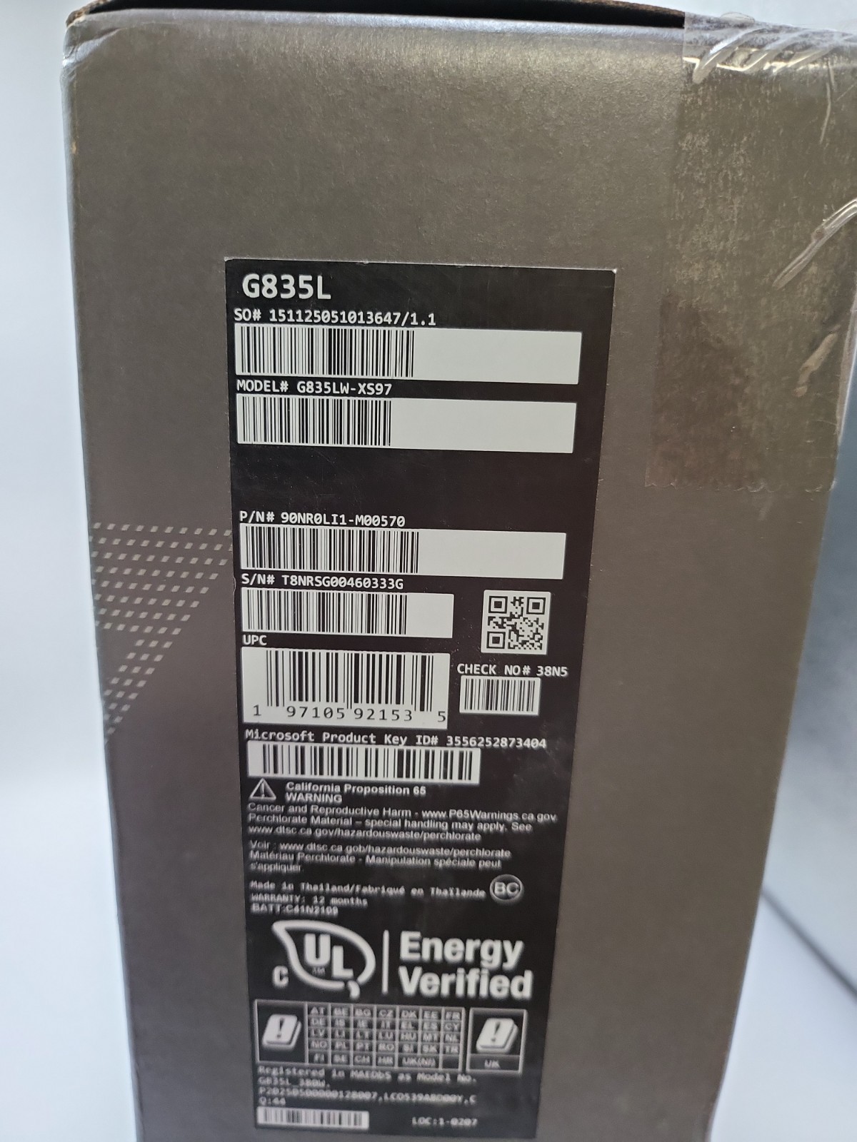 ASUS ROG Strix SCAR 18″ 2.5K 240Hz 2TB Storage /32GB Ram -Ultra 9
