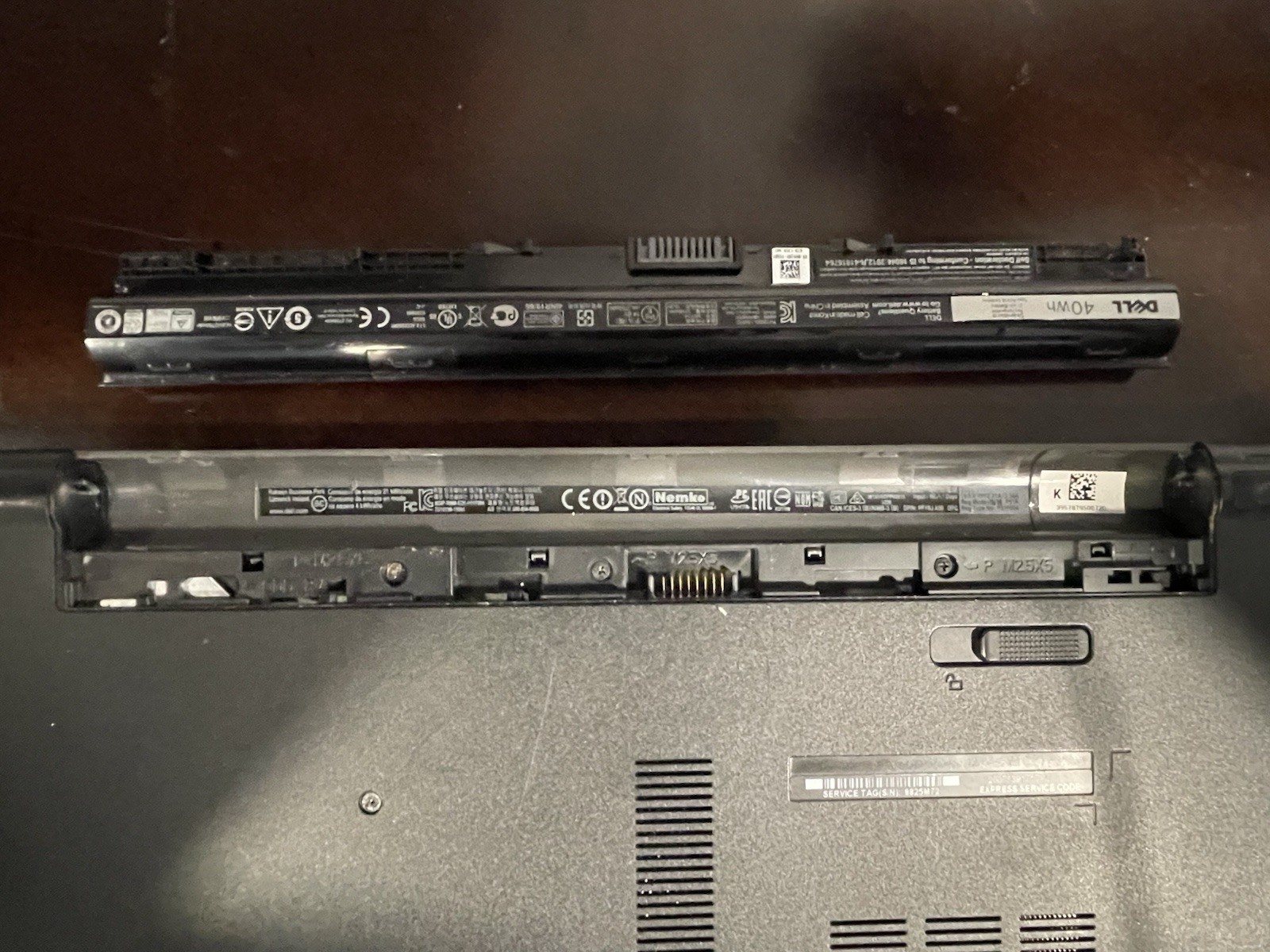 Dell Inspiron 5559 i5-6200U 6GB RAM 1TB HDD 15.6” Laptop – Works – Read