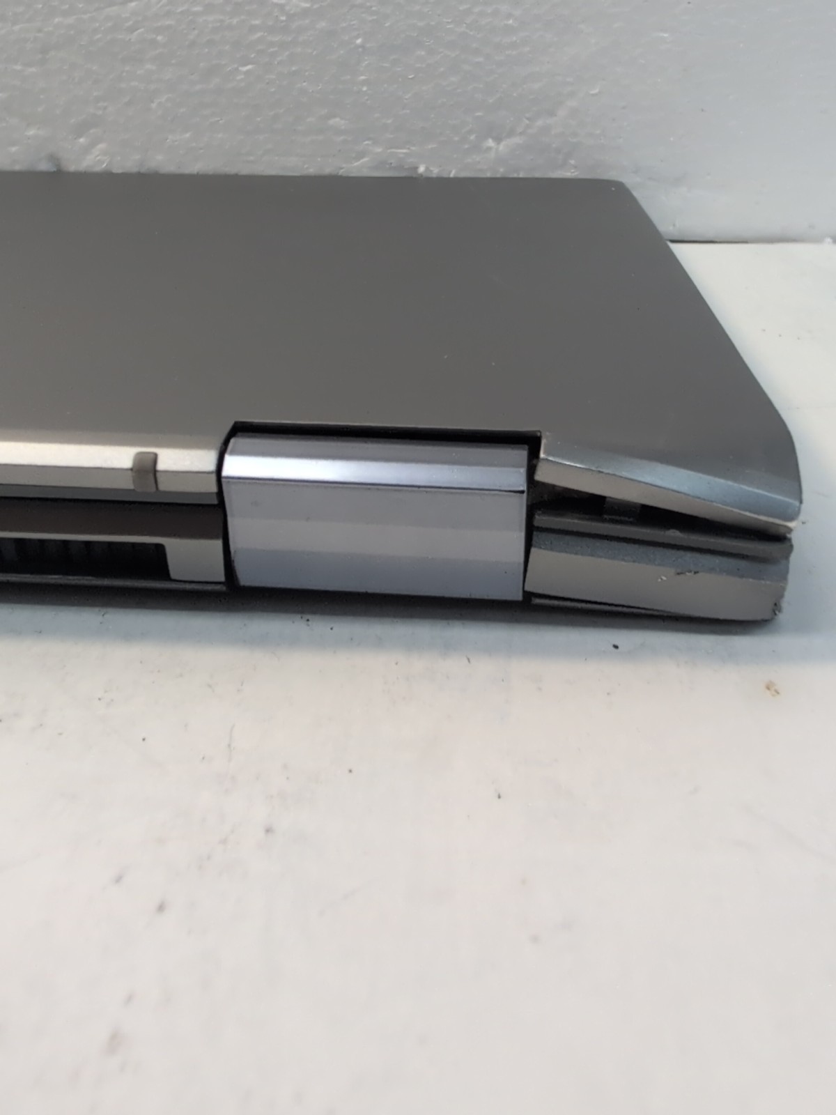 🔥 Dell Inspiron 5400 2in1 Touch Laptop i7-1065G7/8GB/ 500GB NVMe/win11 (READ)-