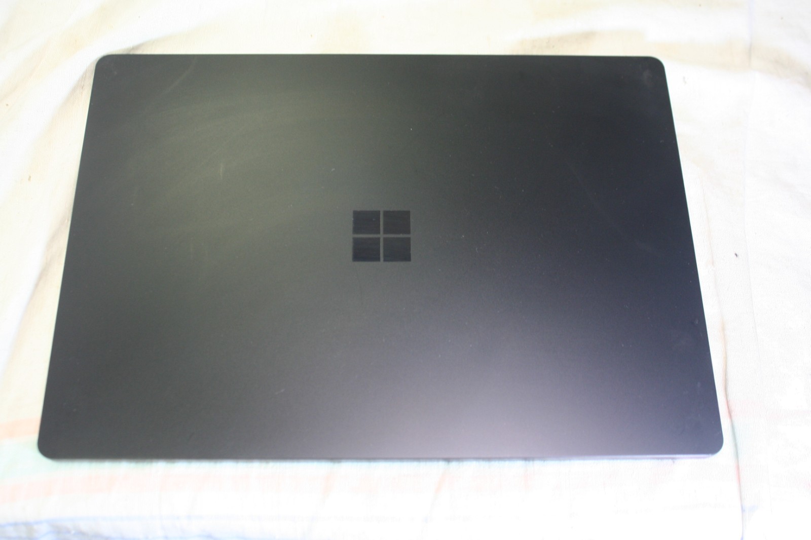 Microsoft Surface Laptop 3 13.5″ Touch Intel i7-1065G7 16GB 256GB SSD – Black