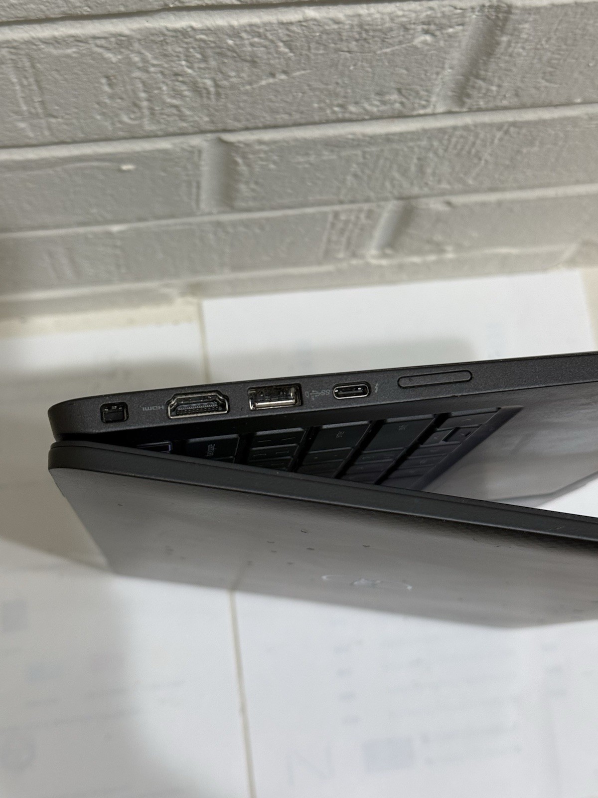 Dell Latitude 7430 14″ i7-1265u 32GB 512GB SSD, Good Battery, Win11 Pro