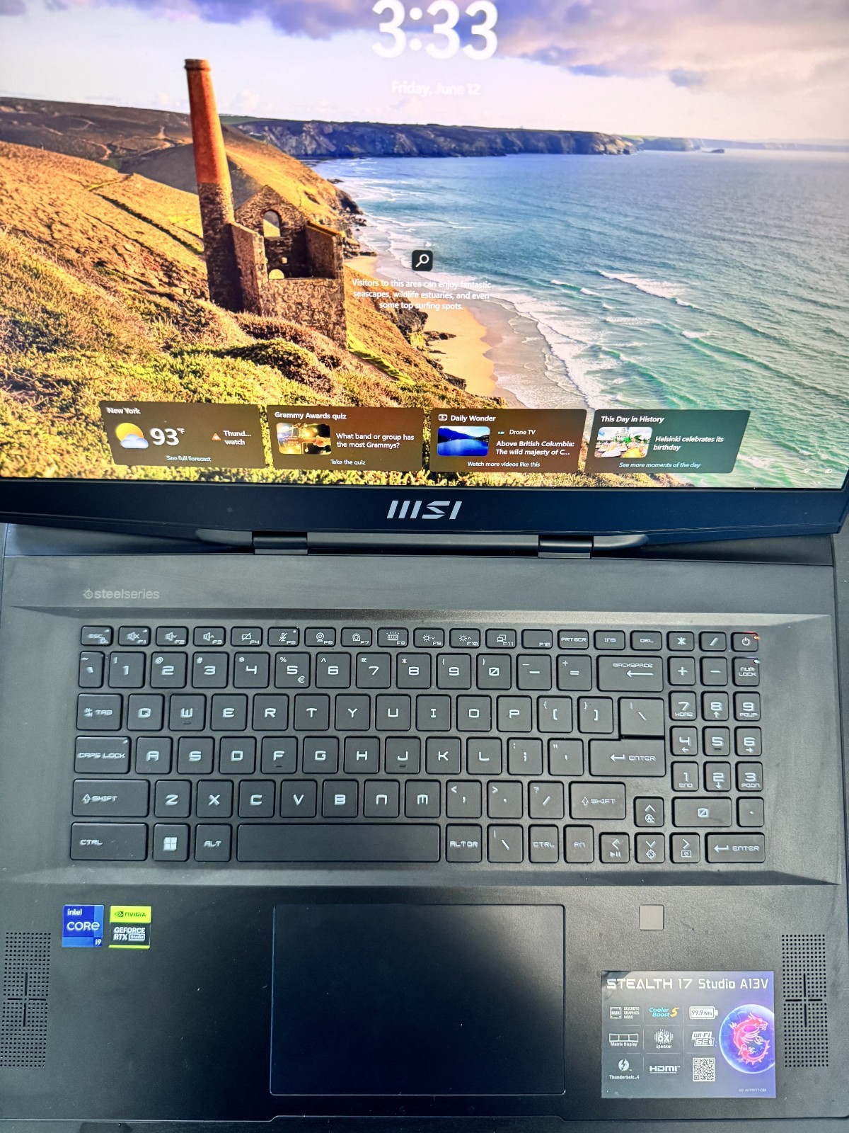 MSI Stealth 17 Studio A13VI i9-13900H RTX 4090 64GB 1.86TB SSD Win11