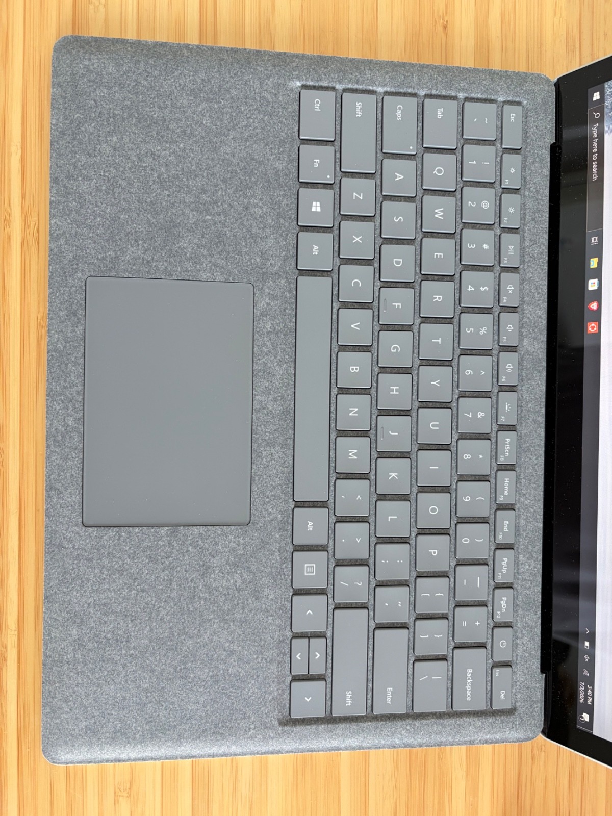Microsoft Surface Laptop 13.5″ 256GB i5-7300U, Platinum