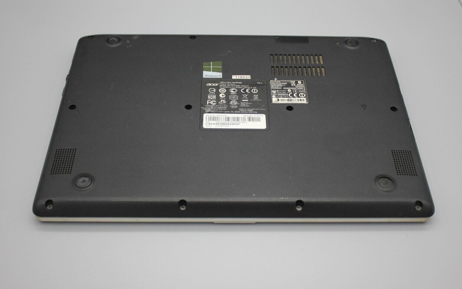 Acer Aspire V5 Series Touchscreen Laptop & Charger – UNTESTED – FOR PARTS ONLY