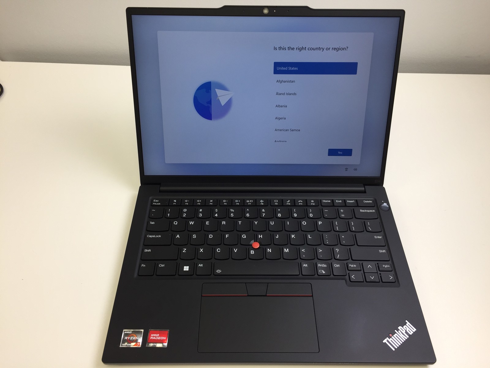 Lenovo ThinkPad E14 Gen 5 21JR0018US – AMD Ryzen 7 7730U, 16GB RAM, 512GB SSD