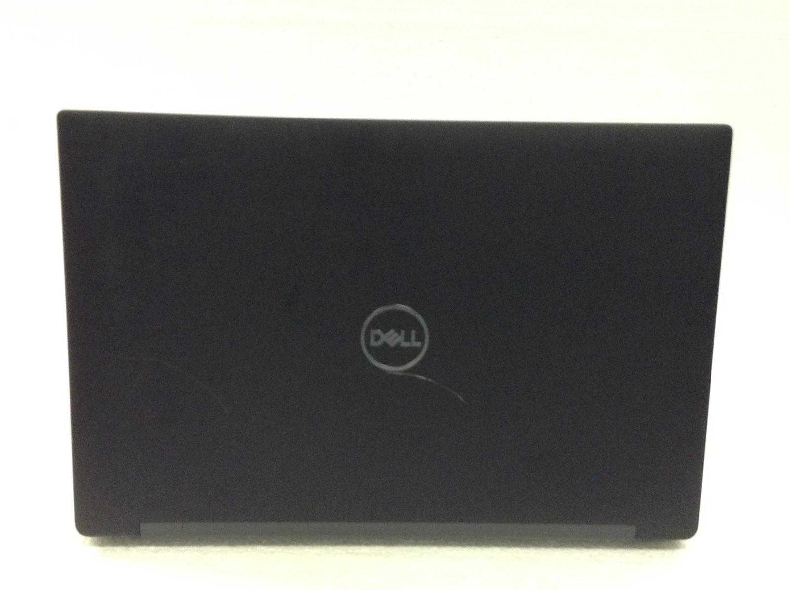 Dell Latitude 7490 Laptop i7-8650U 1.90GHz 14″ FHD Webcam WiFi No RAM No AS / IS