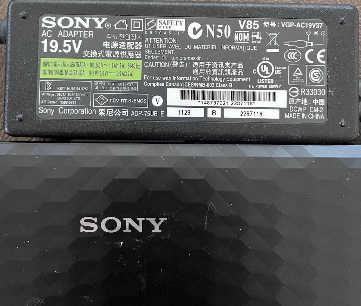 Sony VAIO PCG-71912L 15.5″ Laptop w/ Charger – Fully Functional