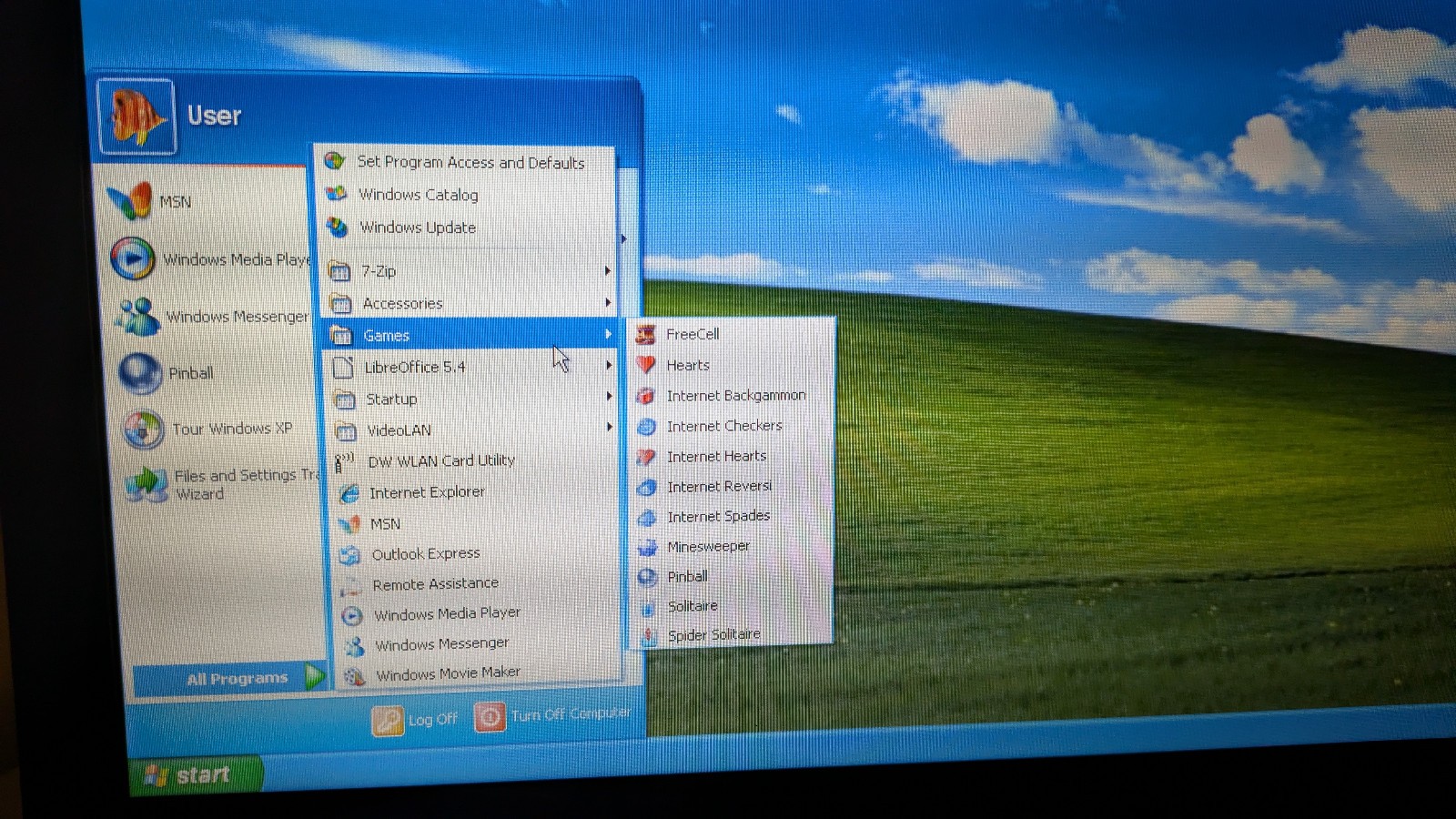 Dell Latitude E5410 Laptop 14″ Intel i7-620M 2.67GHz 4GB RAM 320GB HD Windows XP